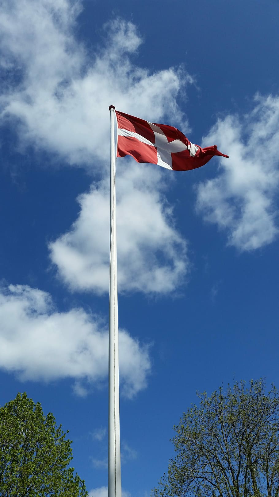 Danimarca, bandiera, aria, patriottismo, cielo, Inquadratura dal basso, nuvola - cielo, giorno