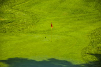 red, flag, green, golf course, day, golf, golf courses, landscape, rush, golf hole, fairway