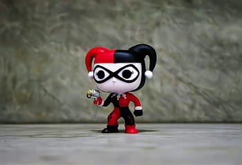 harley quinn, joker, clown, action, toy, female, figurine, dc, comic, film, video