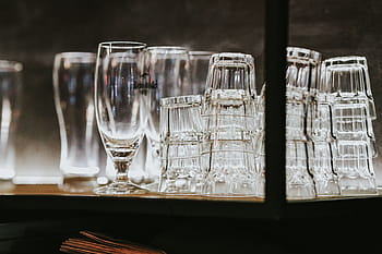 pub, Interior, meja, kopi, bar, gelas, minuman, alkohol, minuman keras, Gelas minum, restoran