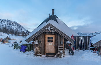 hnědý, dřevěný, Dům, pokryté, sníh, Norsko, kirkenes, snowhotel, lyžařský obchod, srub, Příroda