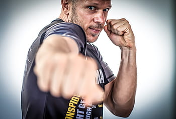 man, boxing stance, muay thai, kickboxing, mma, fighters, boxers, combative, kickboxers, sport, muscular build