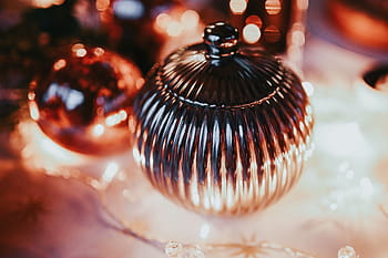 クリスマステーブルデコレーション、 クリスマス、 テーブル、 装飾、 テーブルセット、 ピンク、 休日、 グラマー、 クリスマス飾り、 クローズアップ、 光沢のある