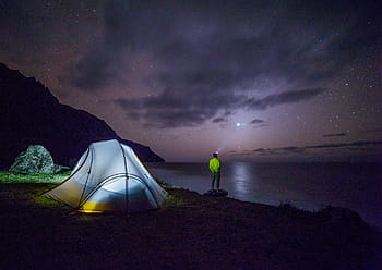 muž, stojící, tělo, voda, svítí, kopulovitý stan, noc, hvězd, galaxie, divit se, tábor