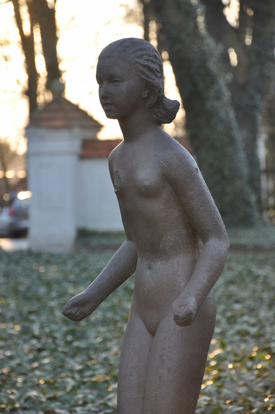 the statue, sculpture, the figurine, monument, architecture, woman, park, radziejowice, mazowsze, poland, statue