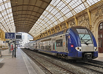 concorso, simpatico, stazione centrale, vagoni ferroviari, unità elettrica multipla, traffico regionale, autobus a due piani, gare, stazione, sud della Francia, struttura d'acciaio
