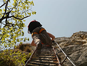 via dell'amicizia, steep, exposed, perpendicular, climbing, climbing platform system, head, backup, self assurance, via ferrata, garda