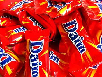 cioccolato fondente, daim bar, daim, dolci, Barretta di cioccolato, caramella, mandorla, delizioso, gustoso, spuntino, rosso