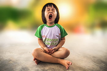 toddler, wearing, white, green, t-shirt, yawning, little girl, yawn, child, girl, little