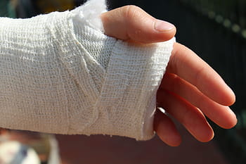 orthopedics, bandage, hand, chalk, hospital, broken, sprained, injury, pain, medicine, health