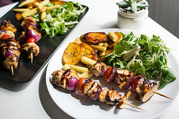 παϊδάκια, plantains, παλαιό, κοτόπουλο, σουβλάκια, πολύχρωμα, υγιής, κρέας, λευκό φόντο, φαγητό, καλοφαγάς