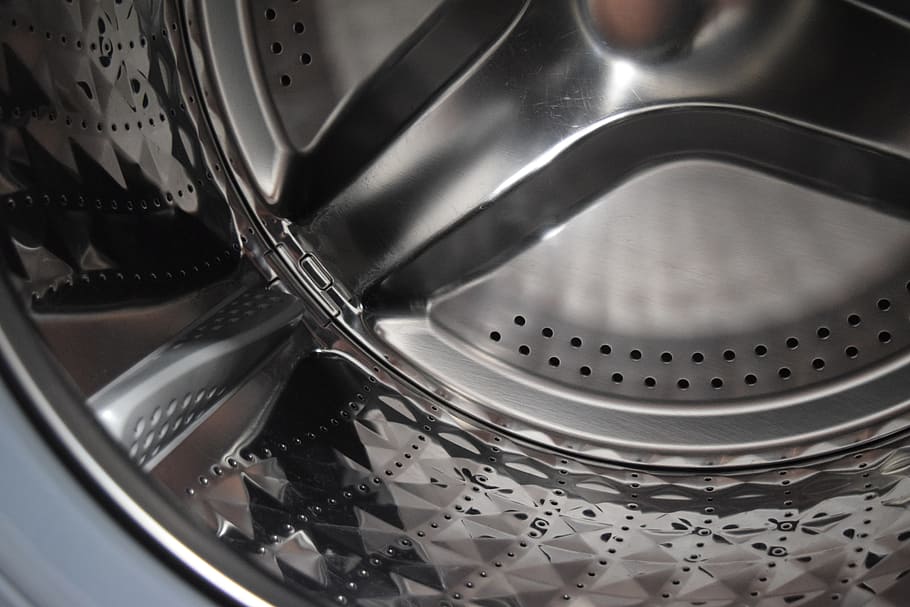 washing machine, the drum of the washing machine, wash