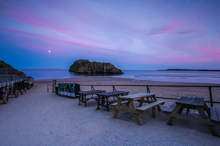 full moon, in the evening, coast, beach, tenby, wales, sea, coastline, nature, sunset