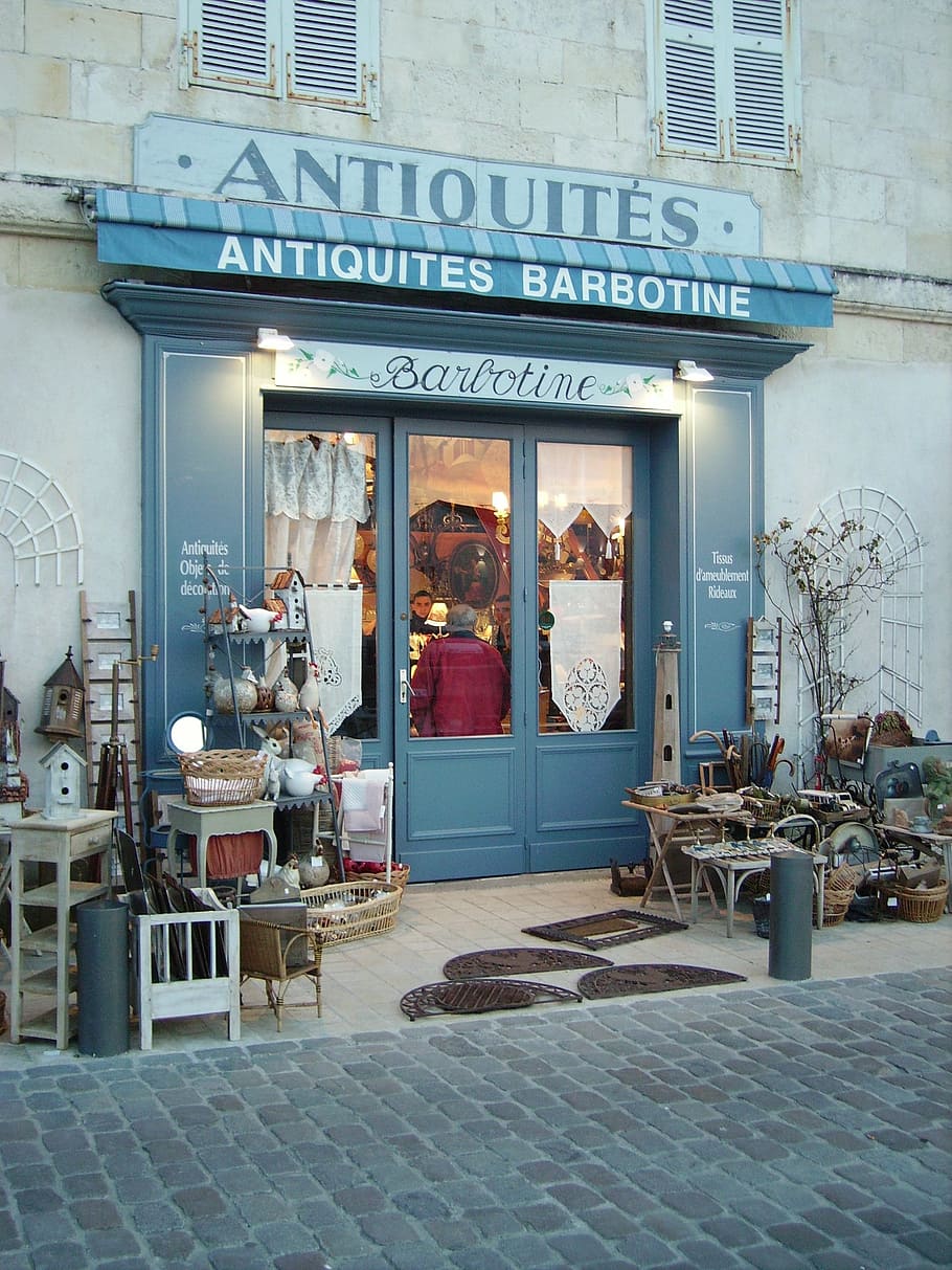 ile de re, prodejna, antický