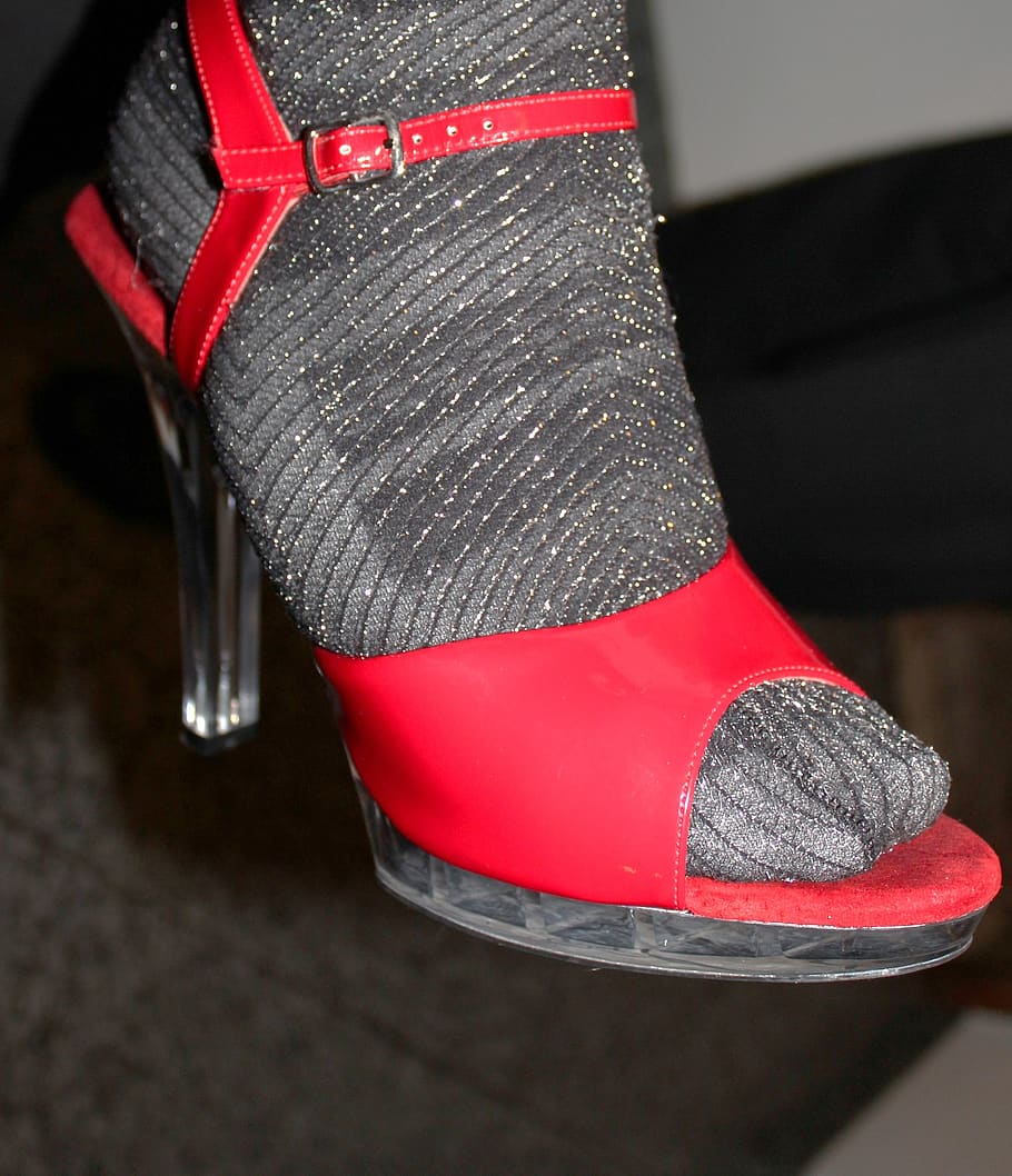 red, human body part, shoe, low section, human leg, close-up, body part, christmas, human limb, limb, event