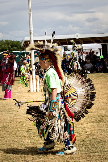 Asli, Arapahoe, Suku, upacara, penduduk asli amerika India, pow wow, budaya, hiasan kepala, anak, laki-laki, ritual