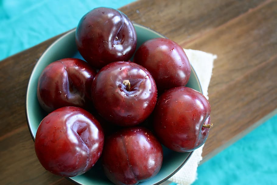 plum, fruit, food, healthy, fresh, organic, vegetarian, sweet, ripe, freshness, diet