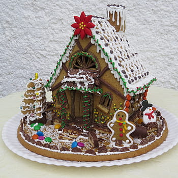 barna, fehér, karácsonyi ház torta, mézeskalács ház, karácsonyi sütemények, Karácsony, mézeskalács, dekoráció, a felek, cukorka, királyi jegesedés