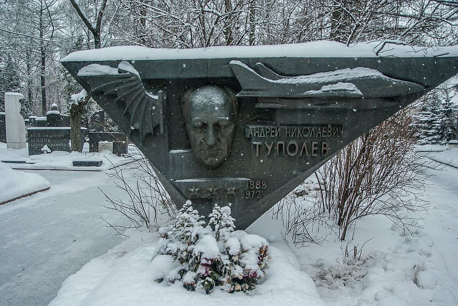 moscow, cemetery, graves, tupolev, aviation, scépultures, snow, winter, cold - Temperature