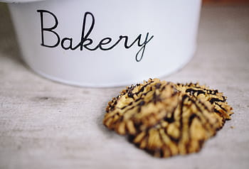 kotak kue kaleng, Kue, kotak timah, biskuit, wadah, permen, roti, coklat, makanan, close-up, organik