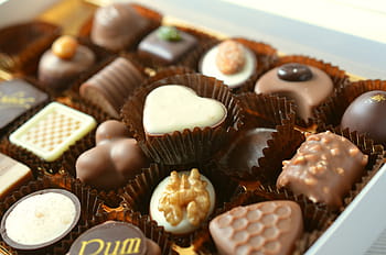 assorted-shape chocolate, box, heart-shaped, cupcakes, chocolates, food, candy, calories, nibble, chocolate, heart
