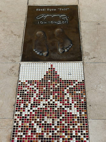 white, brown, board, golden foot, footprint, abedi ayew, pele, award, football player, monaco, champions promenade