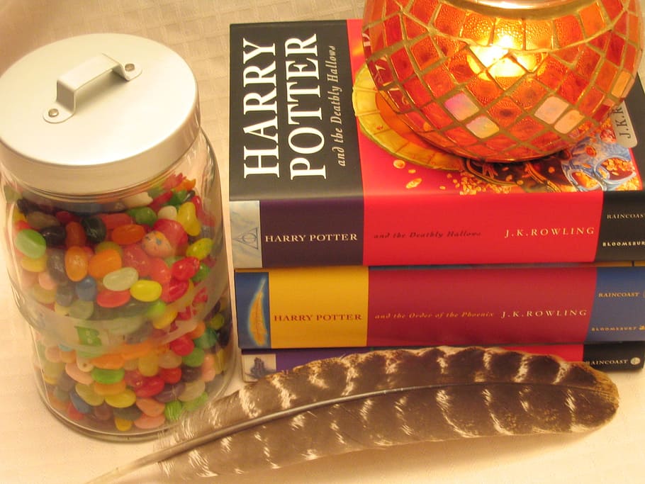 hnědý, Pírko, vedle, sklenice, knih, harry potter, fantazie, kouzelník, předvečer Všech svatých, želé, bertie botts fazole