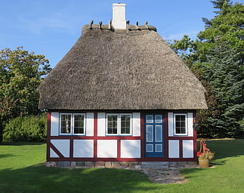 Building, Denmark, Small, Fachwerkhaus, small fachwerkhaus, with thatched roof, newly restored, on garden land, close to the baltic sea, is used as a holiday home, worth a visit