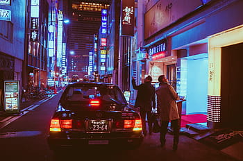 Mann, ved siden av, bil, stirrer, bygning, natt, japan, Osaka, Asia, landemerke, reise
