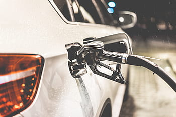 給油、 アップ、 車、 ガソリンスタンド、 ディーゼル、 ドライバー、 運転、 エネルギー、 燃料、 ガス、 ガソリン
