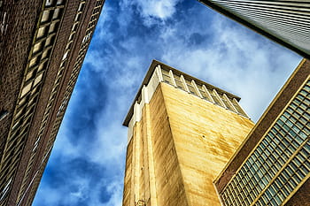 nízký, úhel fotografie, hnědý, bílý, beton, budova, továrna, průmysl, zanechat, opustit, průmyslové budovy, ztracená místa
