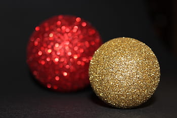 focus photo, gold glitter ball, christmas balls, weihnachtsbaumschmuck, sharp and unsharp, christmas, decoration, christmas ornaments, tree decorations, christmas motif, christmas tree