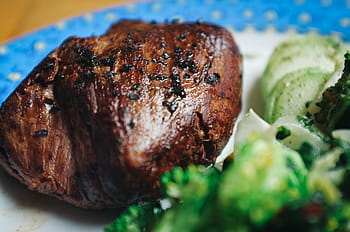 black, salt, close, Beef steak, black salt, close up, beef, broccoli, green, healthy, meat