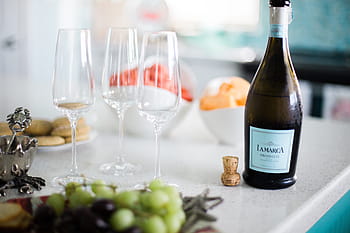 sparkling, wine/champagne, Glasses, sparkling wine, champagne, food/Drink, alcohol, drinks, party, wine, wineglass