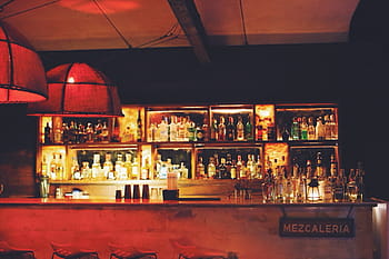 svítí, mezcaleria barový stůl, roztříděný, lahví, láhev, nosič, bar, nápoje, alkohol, likér, světla