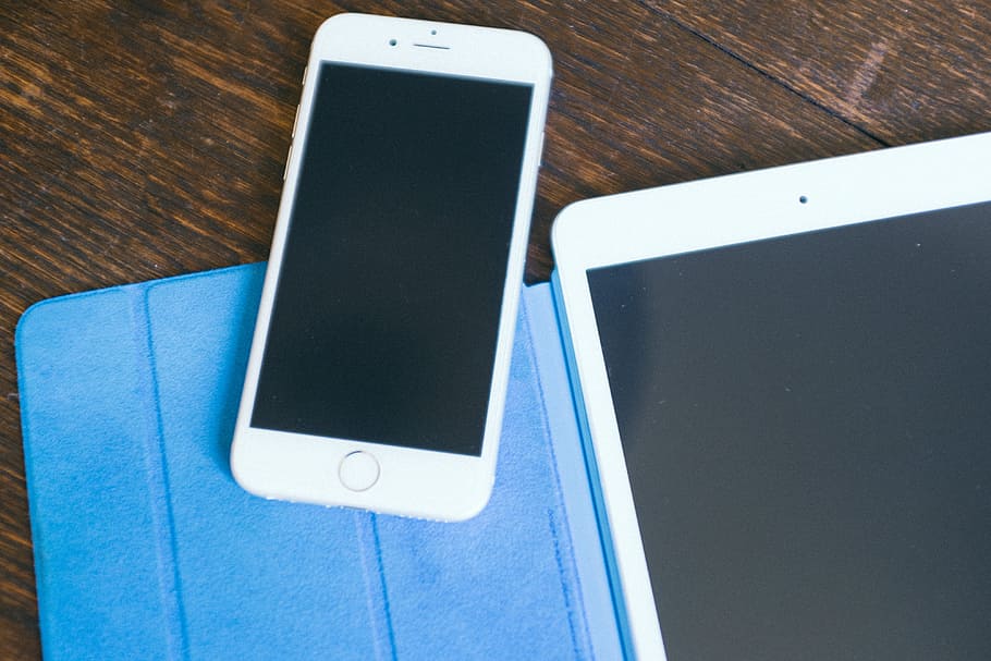 iphone a ipad, iphone, ipad, objekty, technologie, chytrý telefon, mobilní telefon, telefon, zařízení, Dotyková obrazovka, počítač