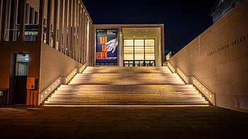 noční fotografie, dlouhé expozice, noc, večer, budova, svítí, schody, postupně, moderní, architektura, světlo