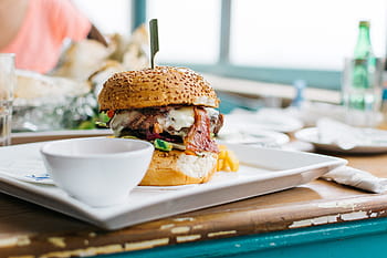 burger, vibrant, interior, Juicy, beef, colorful, meat, food, hamburger, meal, lettuce