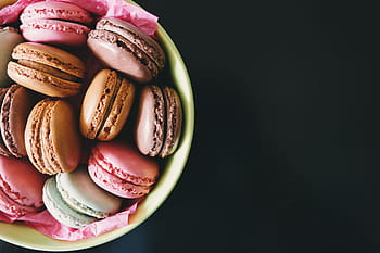 bowl, dark, background, Macarons, food/Drink, food, macaroon, dessert, snack, sweet Food, cookie