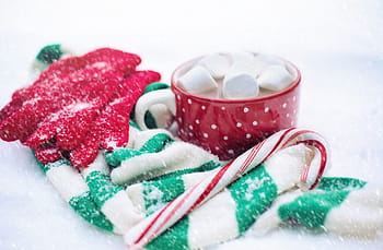 white marshmallows, hot chocolate, snow, winter, chocolate, hot, cup, drink, marshmallow, christmas, cocoa