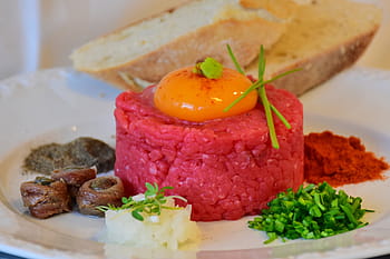 tartar dish, tatar, beef, minced meat, meat, starter, minced ' meat, decoration, pepper, plate, gourmet