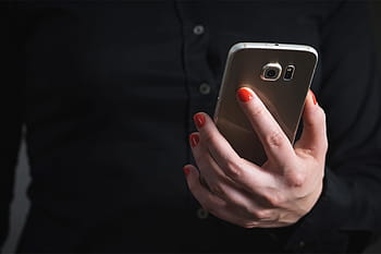 ved brug af, mobil, smartphone, hånd, person, i hånden, teknologi, hænder, telefon, sociale medier, mobiltelefon