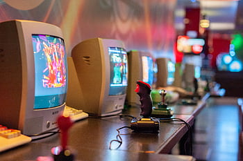 amiga, c64, commodore, computer, retro, technology, vintage, classic, keyboard, monitor, mouse