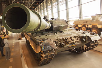 gray war tank, tank, museum, green, army, war, weapon, military, history, armor, gun