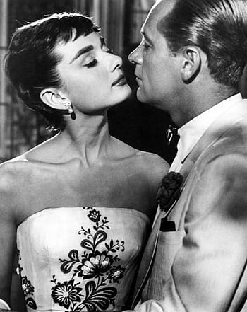 fotografie ve stupních šedi, audrey hepburn, obložení, muž, william holden, herečka, herec, vinobraní, filmy, černobílý, Černý a bílý