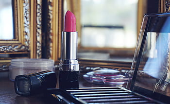 kosmetika, makeup, rtěnka, růžová rtěnka, růžový, oční stíny, zrcadlo, odraz