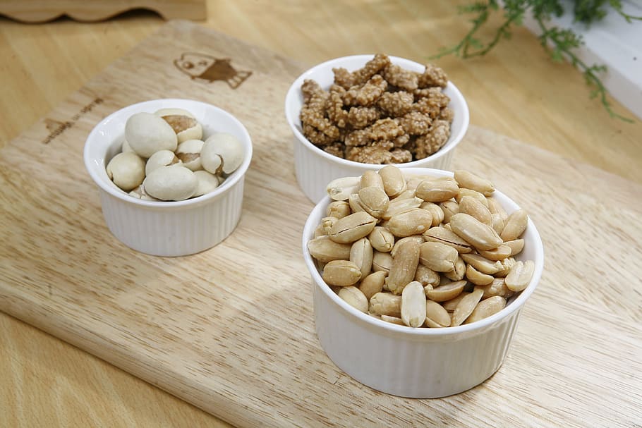 coklat, kacang-kacangan, putih, telur, keramik, mangkuk, kacang, kopi, kacang ketan, makanan, organik