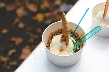 vanilla ice cream, outside, Vanilla ice, close up, dessert, sweet, treat, white, food, ice Cream, gourmet