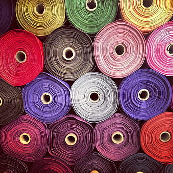 tessuti a colori assortiti, tessuto, rotoli, colori, tessile, colorato, fotogramma intero, avvicinamento, nessuno, in casa, giorno