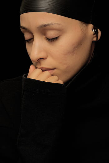 woman, wearing, black, earphone, touching, lips, model, portrait, women's, young girl, exposure